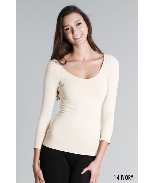 NIKIBIKI 3/4 SLEEVE SCOOP NECK TOP