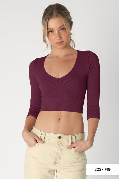 NIKIBIKI RIBBED 3/4 SLEEVE V NECK CROP TOP